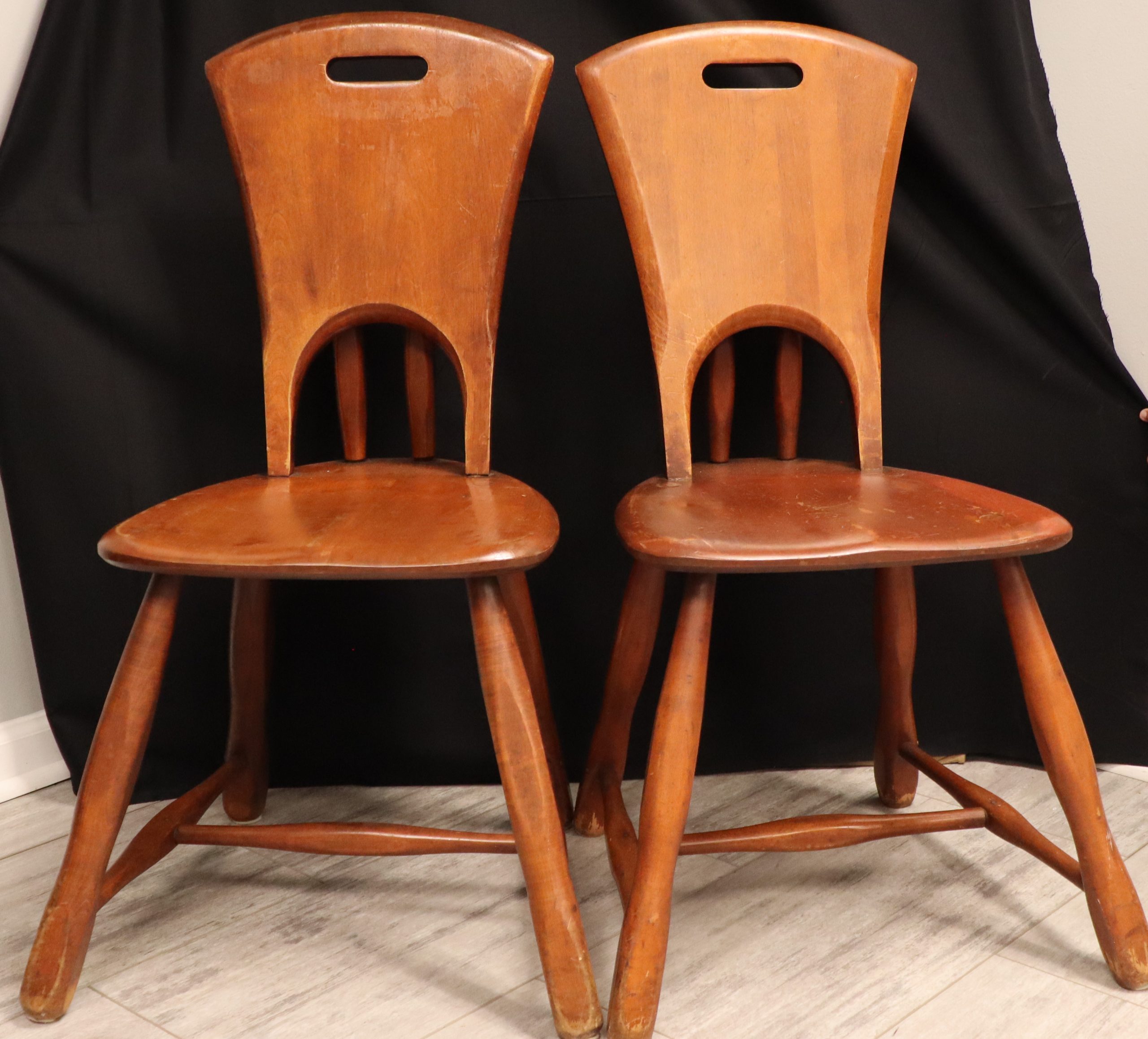 50 Set of 2 mid-century modern solid wood sculptural craft rustic dining chair a